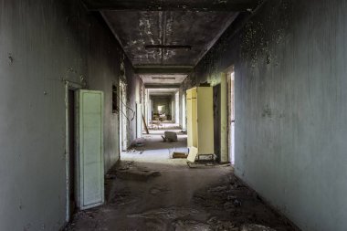 Pripyat (Ukrayna terkedilmiş hastanede)