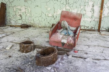 Pripyat içinde terk edilmiş anaokulu