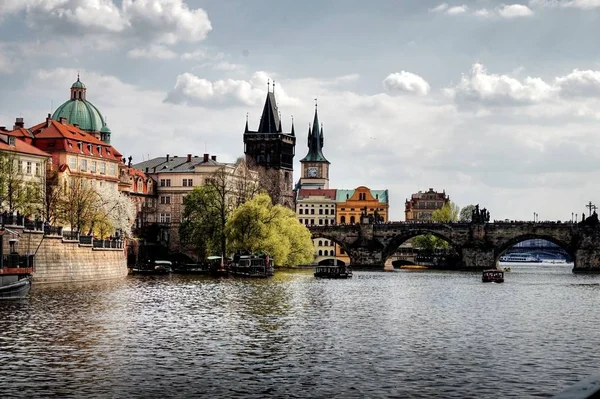 Prague est principalement la ville de la République tchèque — Photo