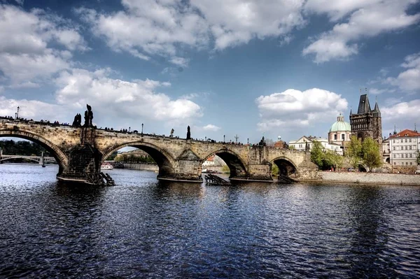 Prague est principalement la ville de la République tchèque — Photo