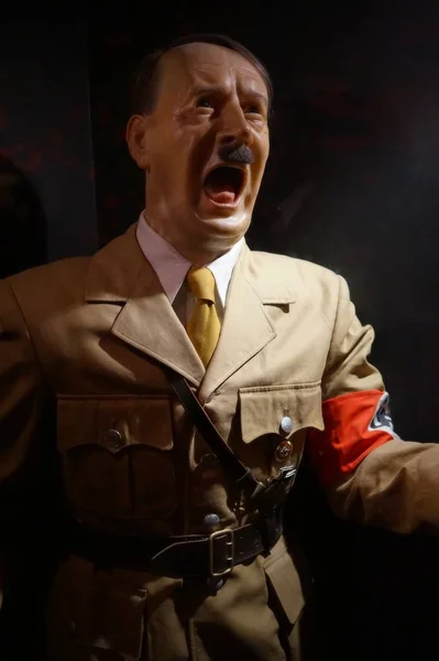 30.12.2017 sermaye city, Prag Çek Cumhuriyeti'nde Balmumu Heykel Müzesi'nde Adolf Hitler'in balmumu heykel