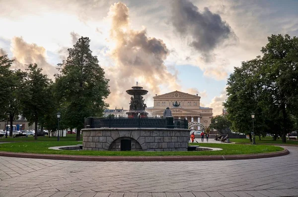 Росія Фонтан Тлі Великому Театрі Москві — стокове фото