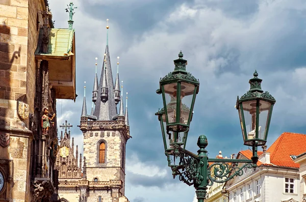 Lyktor Bakgrund Tornet Prag — Stockfoto