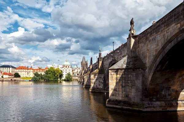 Moldau Und Karlsbrücke Prag — Stockfoto