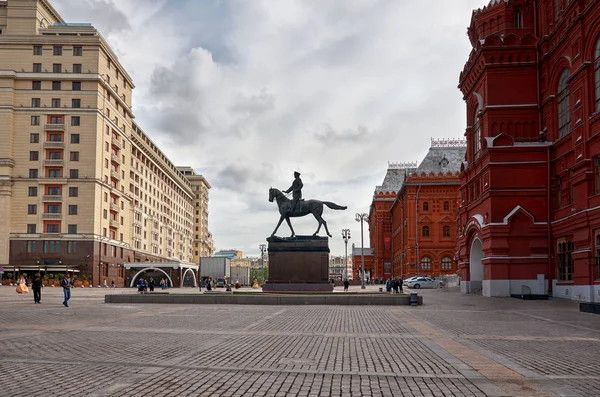 Россия Москве Памятник Маршалу Жукову Манежной Площади Возле Красной Площади — стоковое фото