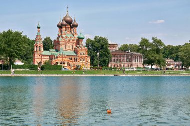 Rusya. Moskova. Kilise Ostankino Tv Tower yakınındaki. 21 Haziran 2016.