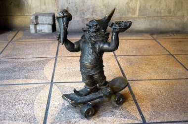 Polonya. Wroclaw. Wroclaw GNOME bronz heykelcik. 20 Şubat 2018