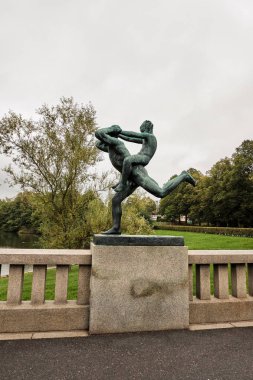 Norveç. Oslo. Vigeland Heykel Parkı. Büyük bir Frogner parkının parçası. Eylül 18, 2018