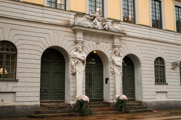 İsveç. Stockholm. Stockholm 'ün evleri ve sokakları. Sonbahar şehri. 17 Eylül 2018