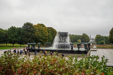 Norveç. Oslo. Vigeland Heykel Parkı. Büyük bir Frogner parkının parçası. Eylül 18, 2018