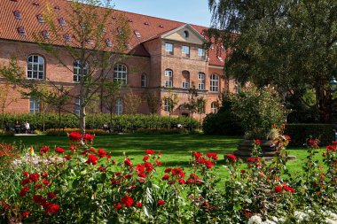 Danimarka. Kopenhag 'da. Kopenhag 'ın evleri ve sokakları. Şehrin sonbahar manzarası. 19 Eylül 2018