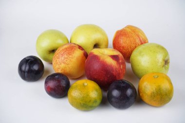 Taze meyve. Karışık meyve arka plan. Sağlıklı beslenme, diyet, meyve seviyorum.