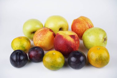 Taze meyve. Karışık meyve arka plan. Sağlıklı beslenme, diyet, meyve seviyorum.