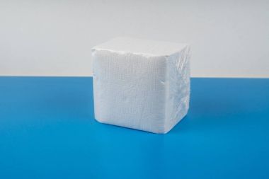 White Square Bar Peçetesi Beyaz Arkaplanda İzole Edildi