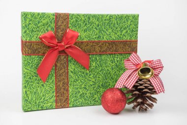 renkli hediye paketleri, yılbaşı, Sevgililer günü.