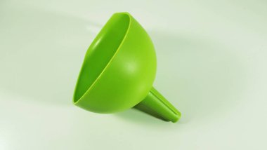 Kan nakli liguids için huni.