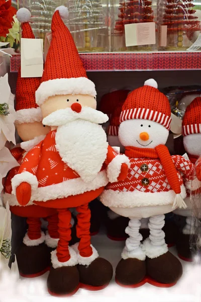 Рождественские Игрушки Полке — стоковое фото