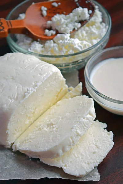 Produtos Caseiros Frescos Fundo Madeira Queijo Casa Campo Saudável Cheese — Fotografia de Stock