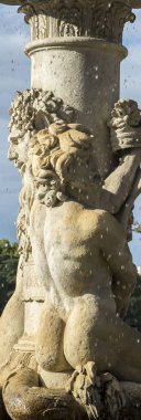 Ayrıntı enginar çeşmenin, Retiro Park, Madrid, İspanya