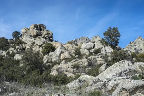 Uitzicht op La Cabrera Range, in Guadarrama bergen — Stockfoto