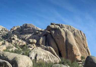 Granit kaya oluşumları La Pedriza, Guadarrama Dağları Milli Parkı, ili, Madrid, İspanya