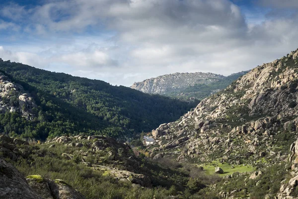 Гранитные Скалы Педрисе Национальный Парк Горы Гуадарама Провинция Мадрид Испания — стоковое фото