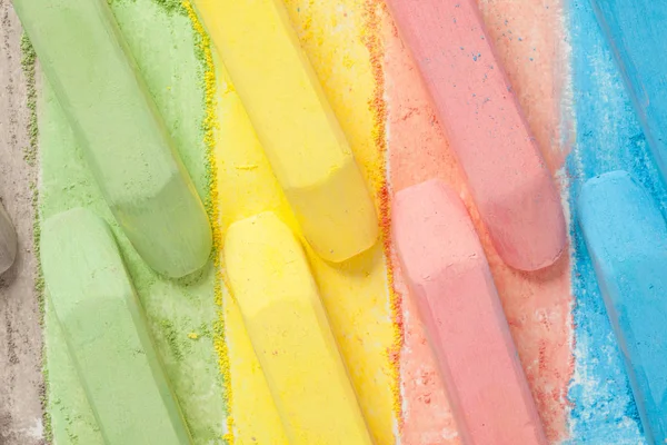 Tiza multicolor brillante —  Fotos de Stock