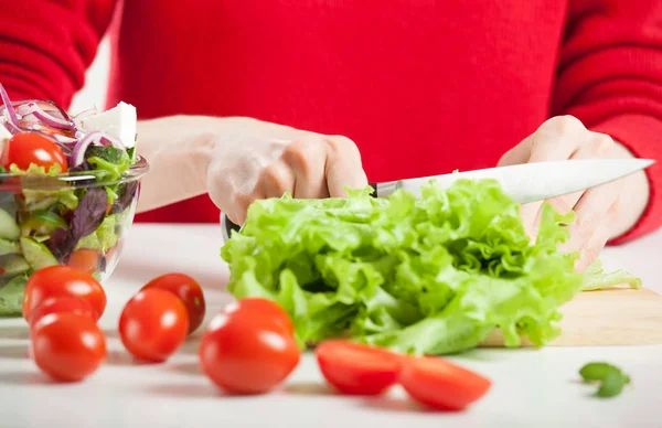 Woman Cutting Vegetables Greek Salad — Stock Photo, Image