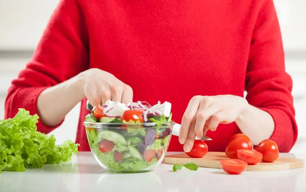 Woman Cutting Vegetables Greek Salad — Stock Photo, Image