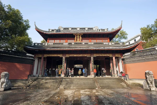 Hangzhou China Ian 2016 Intrarea Templul Yuewang Hangzhou China — Fotografie, imagine de stoc