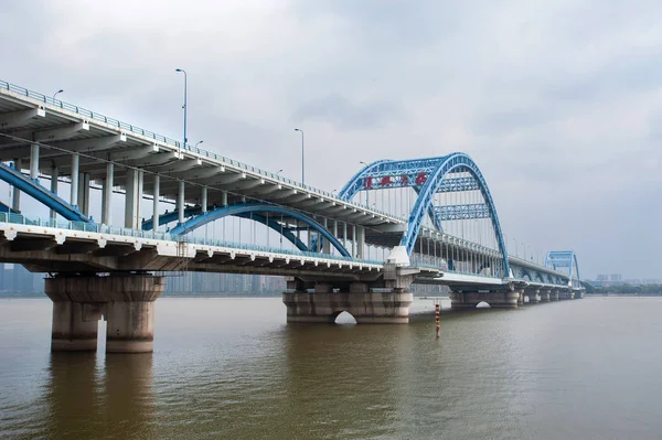 Fuxing Bridge Qiantang River Hanghzou China Sign Bridge Reads Fuxing — Stock Photo, Image