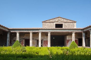 İtalya, Pompei 'deki Menander Hanesi' nin peristyle (bahçe) yaz mevsimi