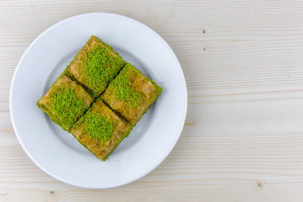 Süße Türkische Baklava Auf Dem Teller Traditionelle Baklava — Stockfoto