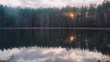 Resimli göl manzarası