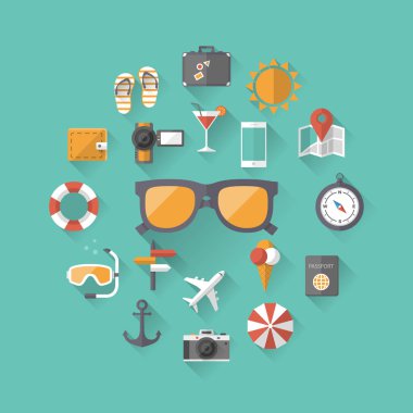 Yaz tatili, düz turizm ve tatil kutsal kişilerin resmi ile uzun gölge efekti