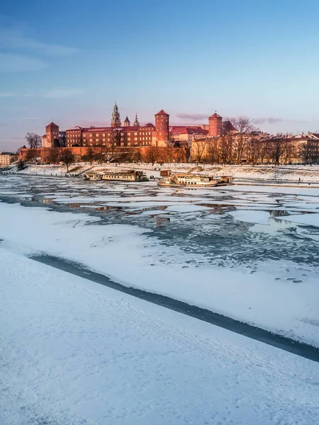 Castelo de Wawel no tempo de inverno — Fotografia de Stock