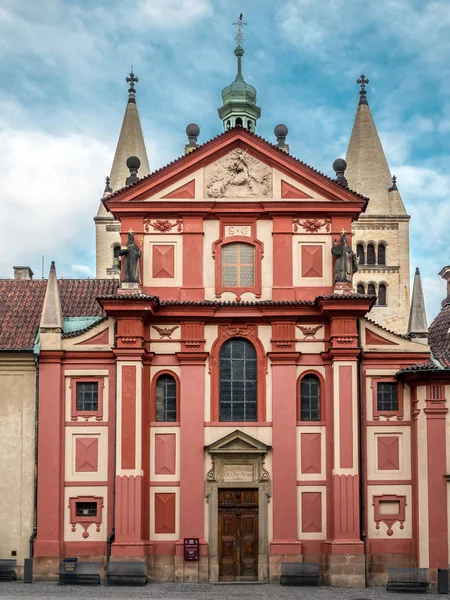 Basílica de San Jorge en el Castillo de Praga en Praga —  Fotos de Stock