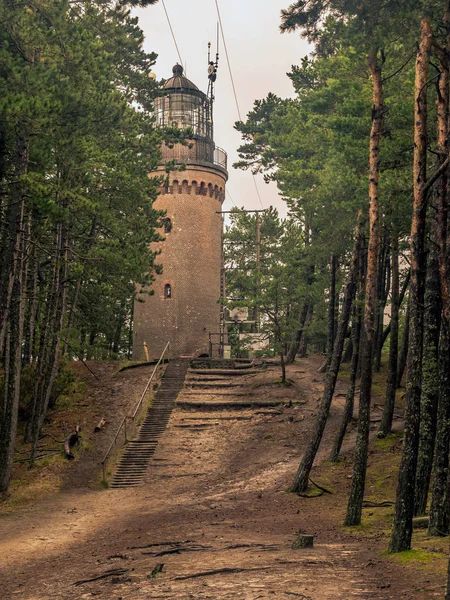 灯塔在 Czolpino, 波兰 — 图库照片