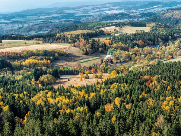 Vue panoramique depuis Szczeliniec Wielki, Montagnes de la Table, Pologne — Photo