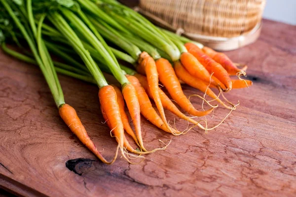 Baby Carrot Organic Fresh Vegetable Wooden Table Selective Focus — Stock Photo, Image