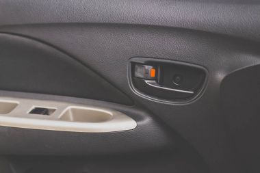 Araba kapı kilidi sytem, emniyet kapı kilidi içinde