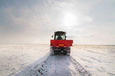 Çiftçi tohum - tarımsal alan bitkileri Ekim traktör ile
