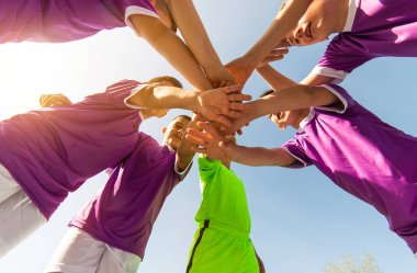 Çocuk futbol takımı. 