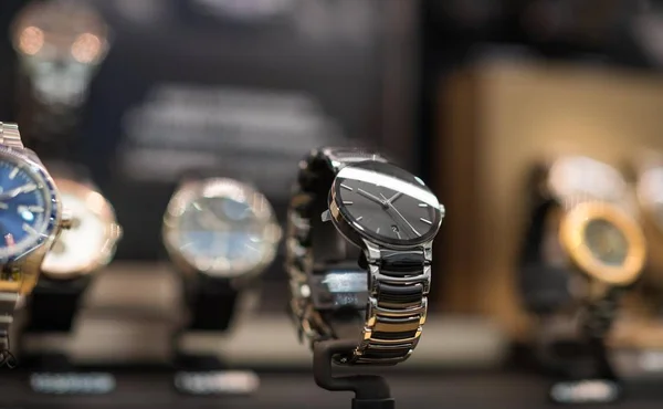 Negozio orologi di lusso . — Foto Stock