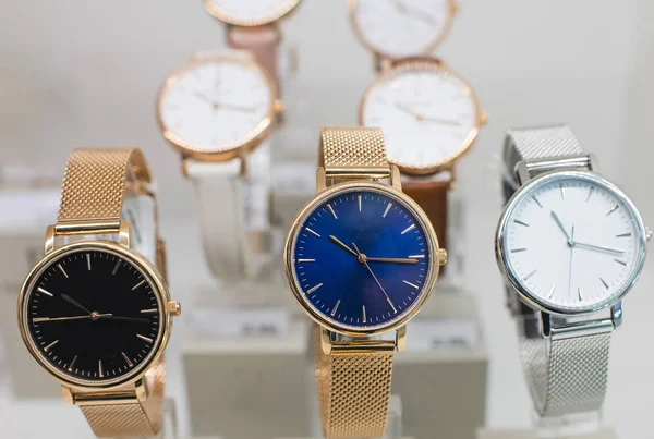 Reloj Caro Muestra Venta Tienda Lujo — Foto de Stock