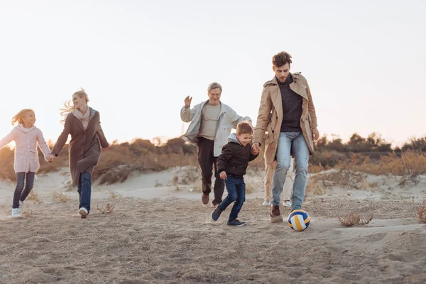 Familia — Foto de Stock