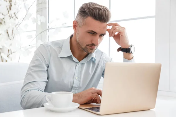 Hombre de negocios — Foto de Stock