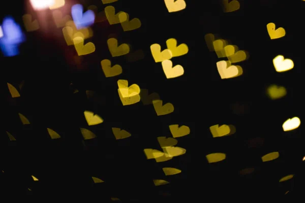 Das Bokeh der Herzform aus der schönen bunten Lichtdeko — Stockfoto