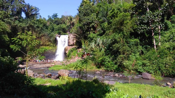 Tegenungan waterval in Bali — Stockfoto