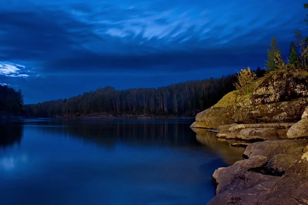 Ay ışığı gece Sibirya